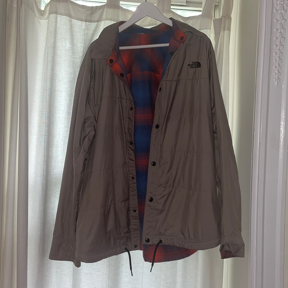 The North Face Windbreaker Jacket In XL In Good Condition.